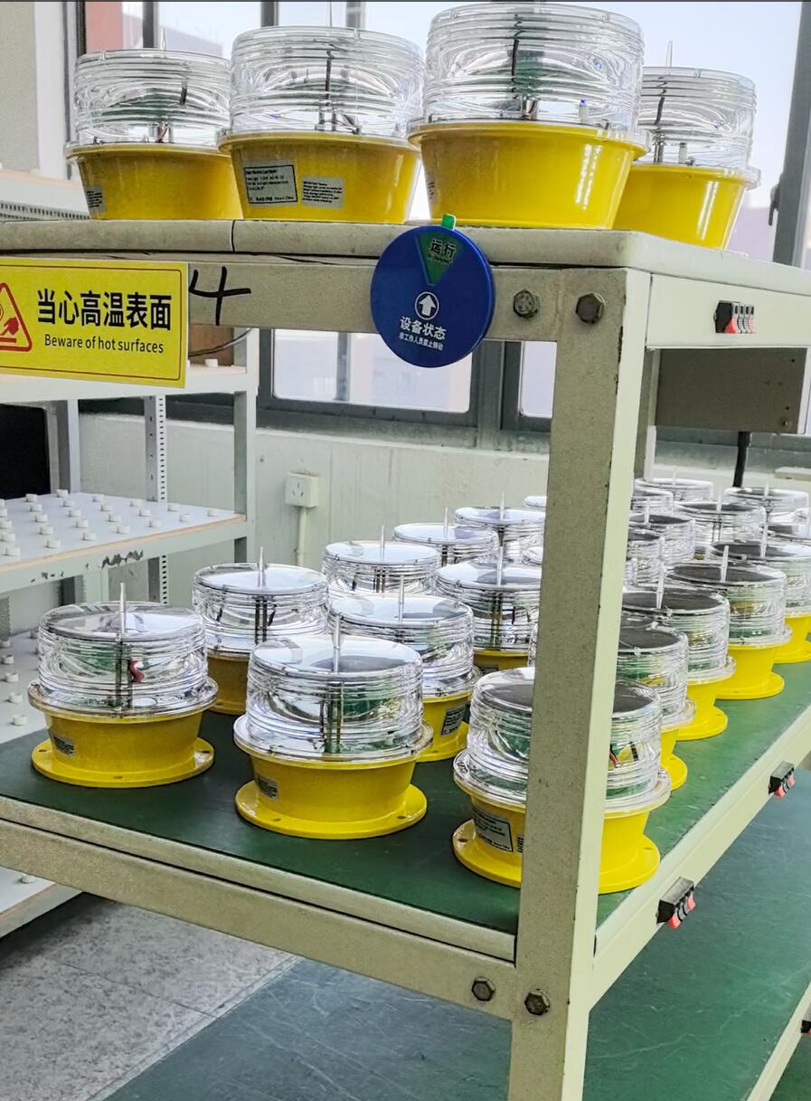 self contained marine lanterns 